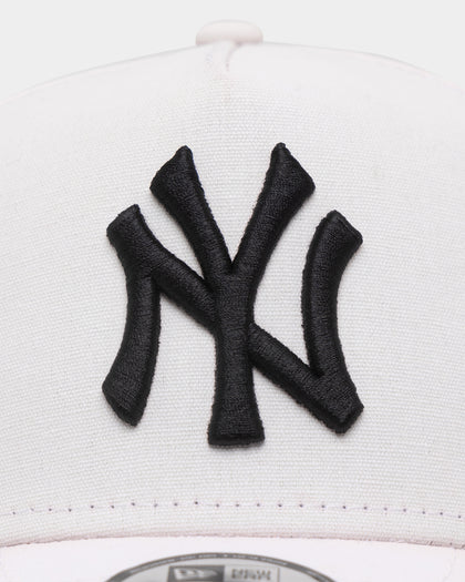 New Era Kid's New York Yankees White UV Activation 9FORTY A-Frame Stretch Fit UV Active White