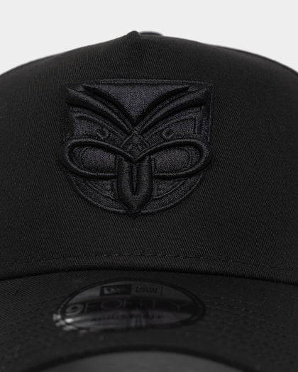 New Era New Zealand Warriors 'Black On Black' 9FORTY A-Frame Snapback Black