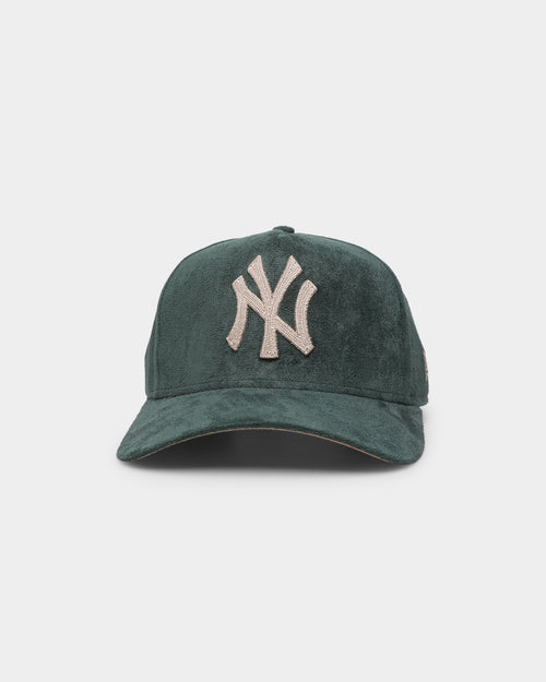 New Era New York Yankees 'Forest Suede & Camel' 9FORTY K-Frame Strapback Dark Green