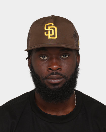 New Era San Diego Padres 'OG Team Colour' Prolight Old Golfer Trucker Snapback OTC
