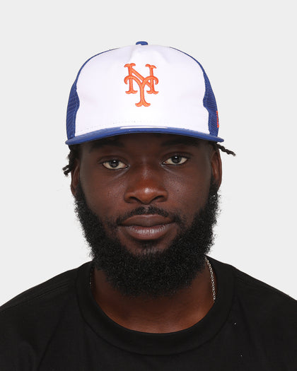 New Era New York Mets 'Team Two-Tone' Prolight Old Golfer Trucker Snapback White/OTC