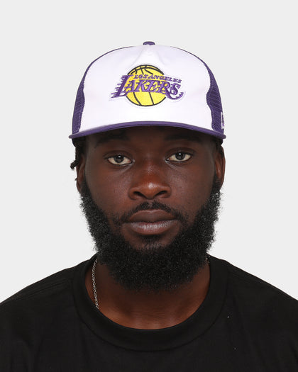 New Era Los Angeles Lakers 'Team Two-Tone' Prolight Old Golfer Trucker Snapback White/OTC