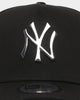 New Era New York Yankees 'Metal Badge' 9FORTY K-Frame Snapback Black/Silver