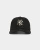 New Era New York Yankees 'Metal Badge' 9FORTY K-Frame Snapback Black/Gold Metallic