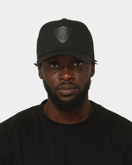 New Era Las Vegas Raiders 'Metal Badge' 9FORTY K-Frame Snapback Black/Black