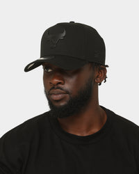 New Era Chicago Bulls 'Metal Badge' 9FORTY K-Frame Snapback Black/Black