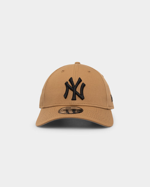 New Era New York Yankees Core 9FORTY Casual Strapback Wheat/Black