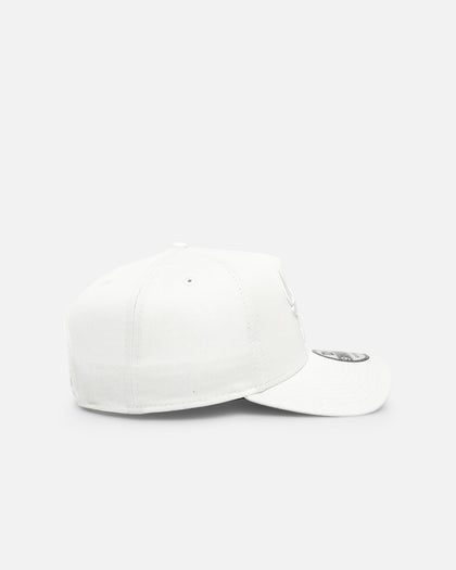 New Era Chicago Bulls 'White/Grey Undervisor' 9FORTY A-Frame Snapback White/White