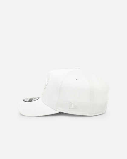 New Era Chicago Bulls 'White/Grey Undervisor' 9FORTY A-Frame Snapback White/White