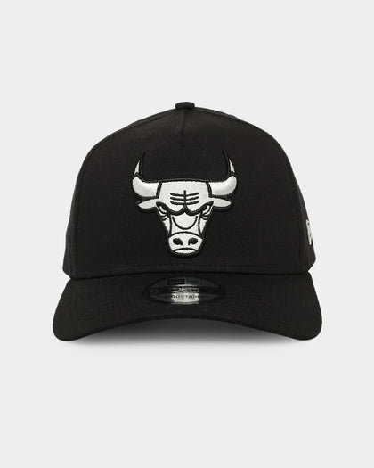 New Era Chicago Bulls 'Black/White' 9FORTY A-Frame Snapback Black/White