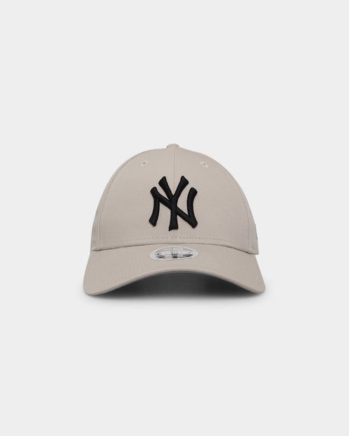 New Era New York Yankees 'Stone Black' 9FORTY Casual Strapback Light Beige