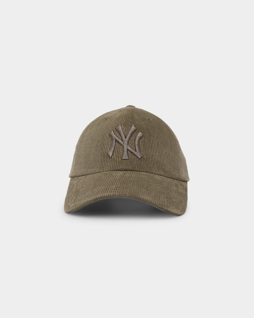 New Era New York Yankees Casual Classic Strapback Open Green