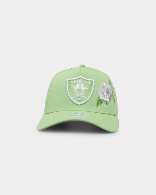 New Era Women's Las Vegas Raiders 'Pastel Rose' 9FORTY A-Frame Snapback Spearmint/White