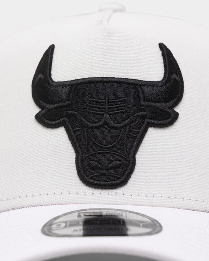 New Era Chicago Bulls 'UV Activated' 9FORTY A-Frame Snapback UV Active White