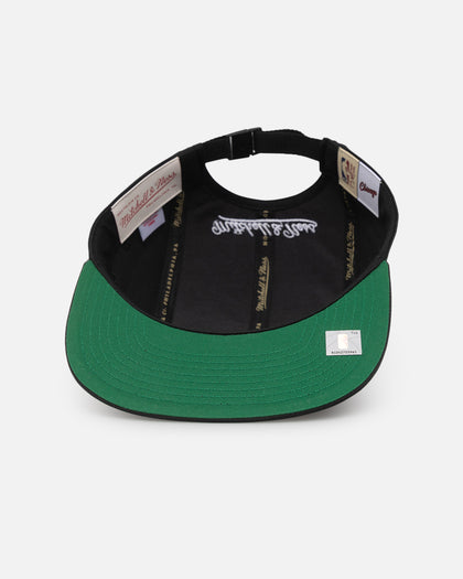 Mitchell & Ness Chicago Bulls Team Logo Camper Strapback Black