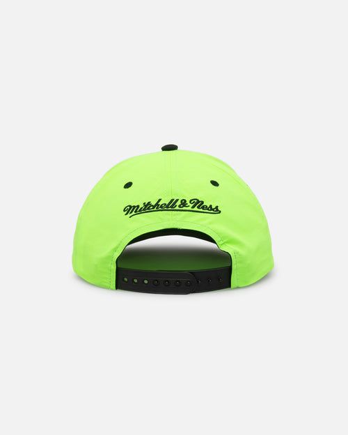 Mitchell & Ness Boston Celtics Nylon Deadstock 2-Tone Snapback Neon Green/Black
