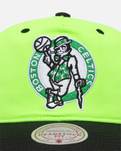 Mitchell & Ness Boston Celtics Nylon Deadstock 2-Tone Snapback Neon Green/Black