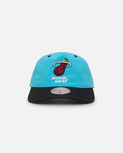 Mitchell & Ness Miami Heat Nylon Deadstock 2-Tone Snapback Bright Aqua/Black