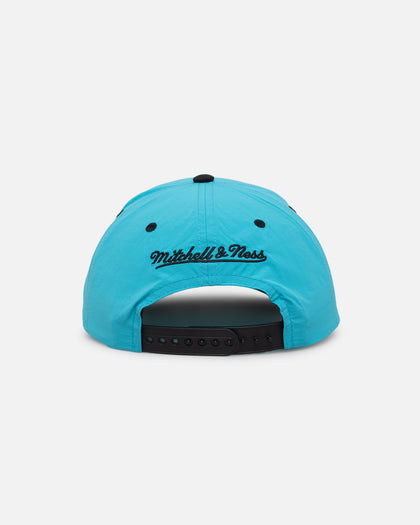 Mitchell & Ness Miami Heat Nylon Deadstock 2-Tone Snapback Bright Aqua/Black