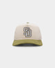 New Era San Diego Padres 'Dusty Olive' Corduroy Golfer Snapback Green Med