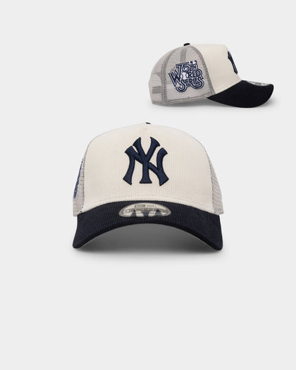 New Era New York Yankees '2-Tone Corduroy' Trucker Snapback Chrome/Navy