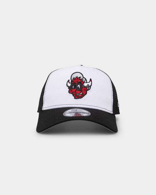 New Era Chicago Bulls 'Mascot Magic' Foam Front 9FORTY A-Frame Trucker Snapback White/Black