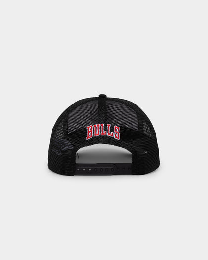 New Era Chicago Bulls 'Mascot Magic' Foam Front 9FORTY A-Frame Trucker Snapback White/Black