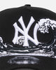 New Era New York Yankees "Wave" 9FORTY A-Frame Snapback Black/White