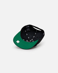 New Era Los Angeles Lakers Golfer Pre-Curved Snapback Black/OTC