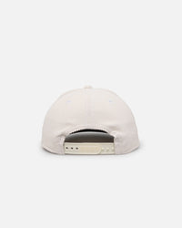 New Era Chicago Bulls 'Currency Corduroy' Golfer Pre-Curved Snapback Chrome White