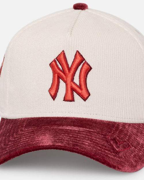 New Era New York Yankees 'Premium Corduroy Velvet' 9FORTY A-Frame Snapback Chrome White/Cardinal