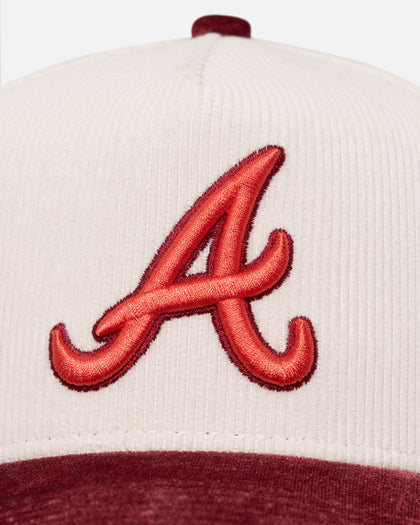 New Era Atlanta Braves 'Premium Corduroy Velvet' 9FORTY A-Frame Snapback Chrome White/Cardinal