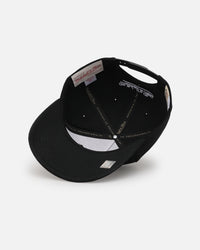 Mitchell & Ness Philadelphia 76ers Team Colour Wordmark MVP Snapback Black