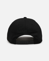 Mitchell & Ness Chicago Bulls 'Black Team Logo' Snapback Black
