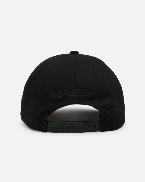 Mitchell & Ness Chicago Bulls 'Black Team Logo' Snapback Black
