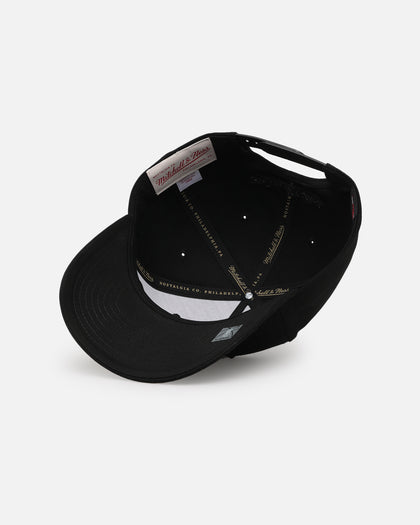 Mitchell & Ness Chicago Bulls 'Black Team Logo' Snapback Black