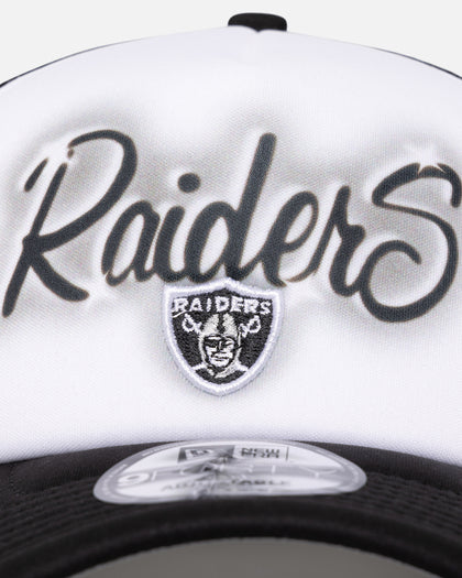 New Era Las Vegas Raiders 'Airbrush' 9FORTY A-Frame Trucker Snapback White/OTC