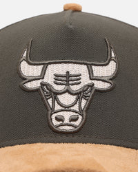 New Era Chicago Bulls 'Moss Canvas Wheat' 9FORTY A-Frame Snapback Moss Canvas/Ivory