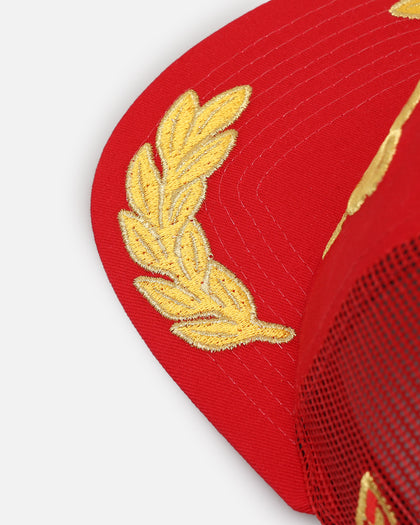 New Era New York Yankees 'Podium Pack' Pre-Curved Golfer Trucker Snapback Scarlet/Metallic Gold