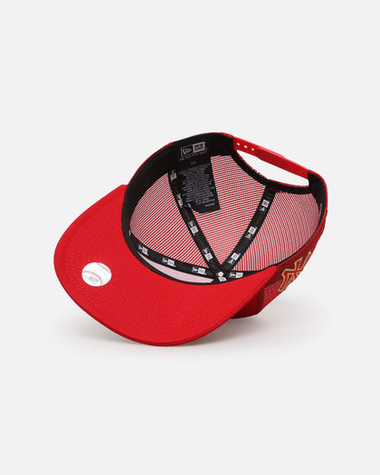 New Era New York Yankees 'Podium Pack' Pre-Curved Golfer Trucker Snapback Scarlet/Metallic Gold