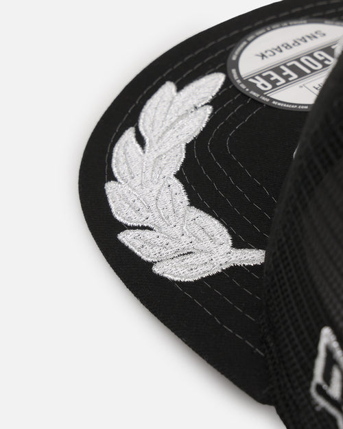 New Era Las Vegas Raiders 'Podium Pack' Pre-Curved Golfer Trucker Snapback Light Royal/Metallic Gold