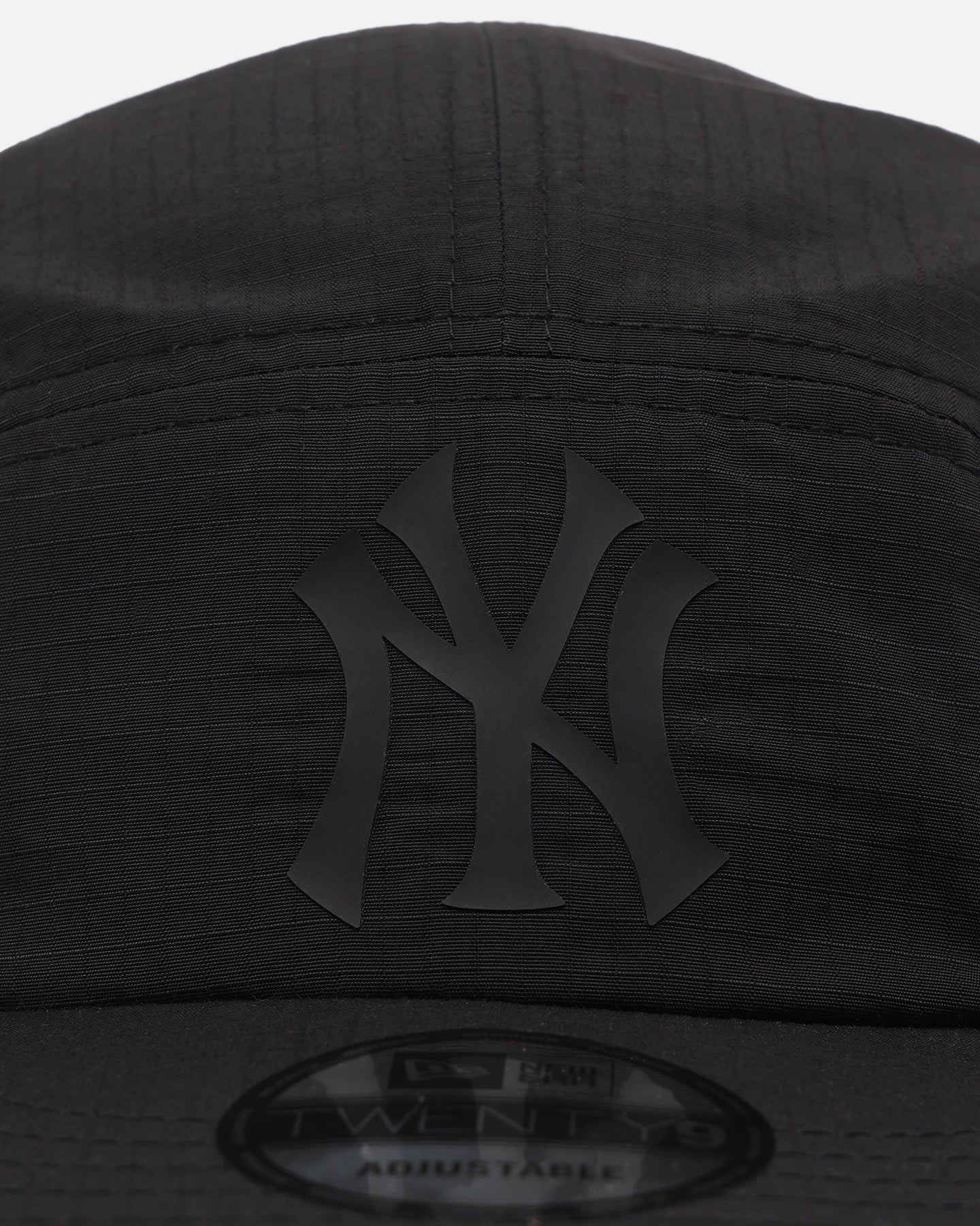 New Era New York Yankees 'Triple Black' 9TWENTY Strapback