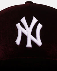 New Era New York Yankees 'Velvet Dreams' 9FORTY A-Frame Snapback Maroon/Grey