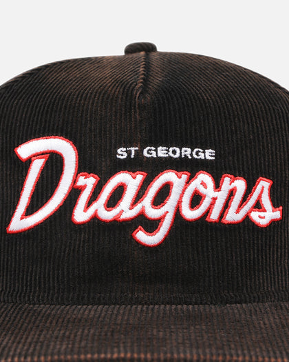 New Era St. George Illawarra Dragons 'NRL Golfer Washed Black' Pre-Curved Corduroy Golfer Snapback Washed Black