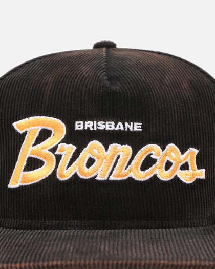 New Era Brisbane Broncos 'NRL Golfer Washed Black' Pre-Curved Corduroy Golfer Snapback Washed Black