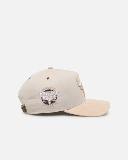 New Era Chicago Bulls 'Cream Suede' 9FORTY A-Frame Strapback Stone/Oatmilk