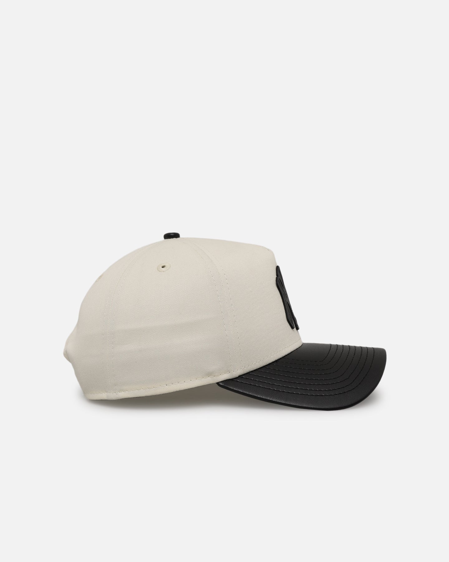 New Era New York Yankees 'Leather Visor' 9FORTY A-Frame Snapback