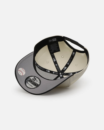 New Era New York Yankees 'Leather Visor' 9FORTY A-Frame Snapback Chrome White/Black