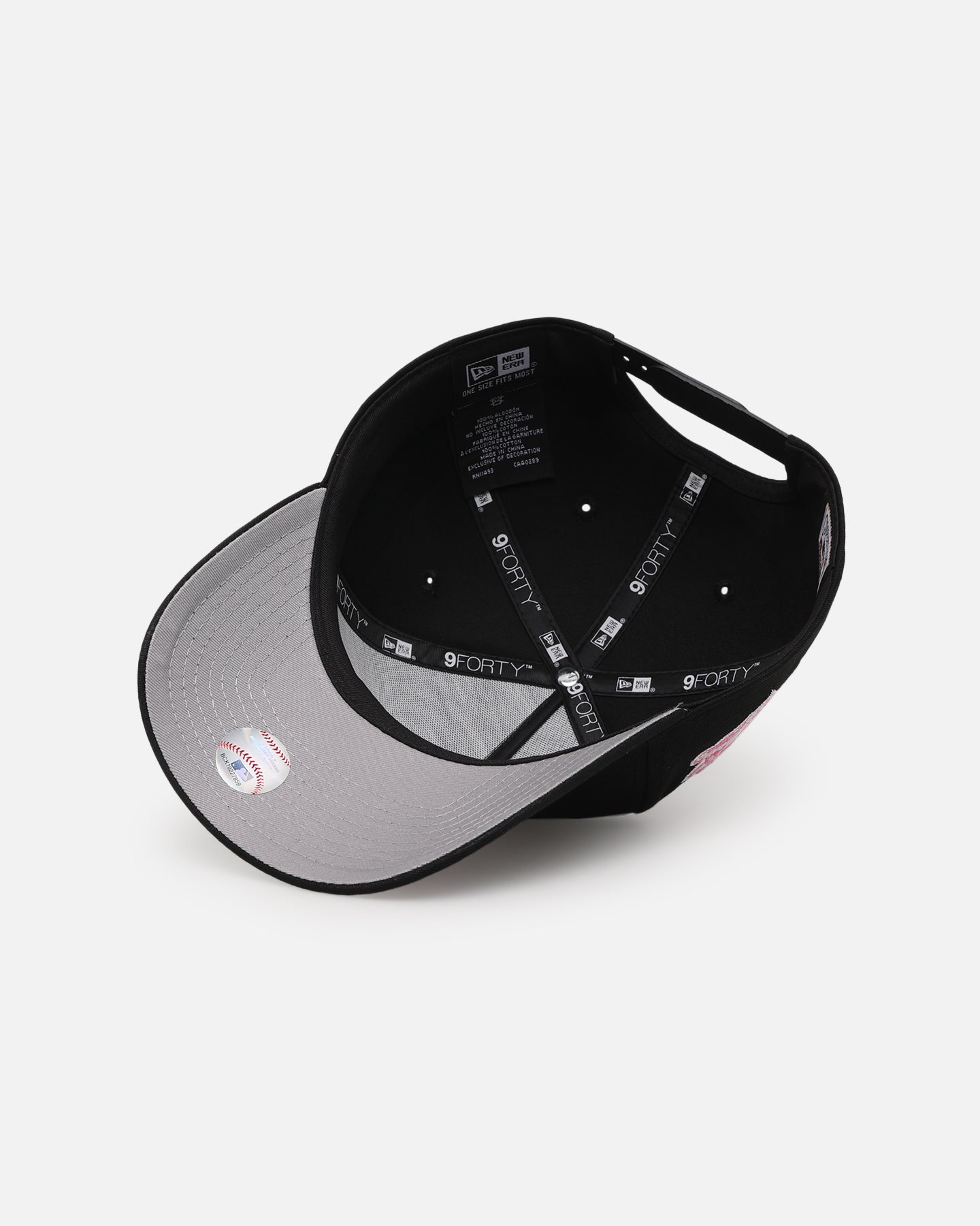 New Era New York Yankees 'Black Pink' 9FORTY A-Frame