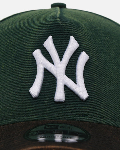 New Era New York Yankees 'Washed Green' 9FORTY A-Frame Strapback Green/Black